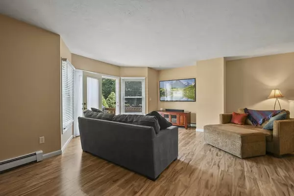 Upton, MA 01568,16 Fieldstone Street #16