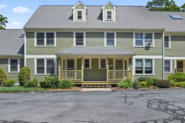 16 Fieldstone Street #16, Upton, MA 01568