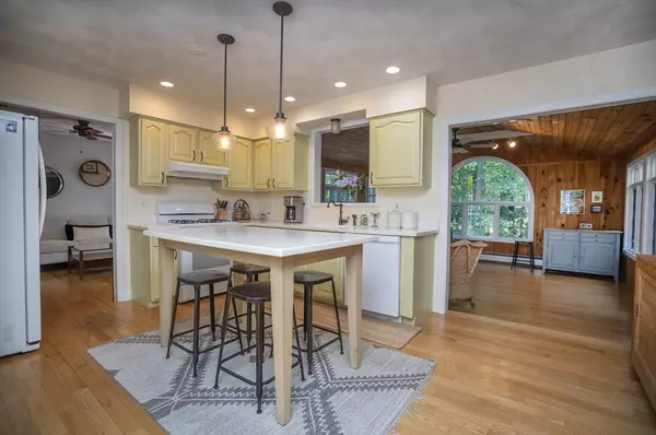 Merrimac, MA 01860,23 Willowdale Dr