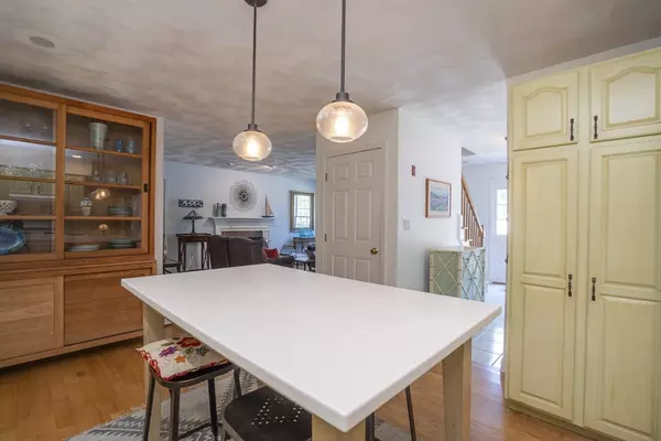 Merrimac, MA 01860,23 Willowdale Dr