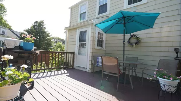 North Attleboro, MA 02760,28 Jay Street