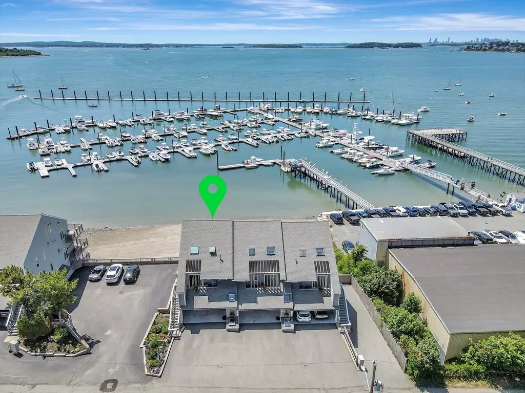 Hull, MA 02045,10 Milford Street #14