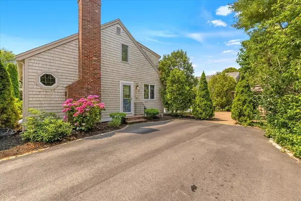 Brewster, MA 02631,109 Nelson St