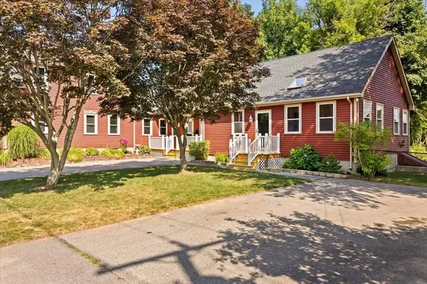 Taunton, MA 02780,11 Wilbur St