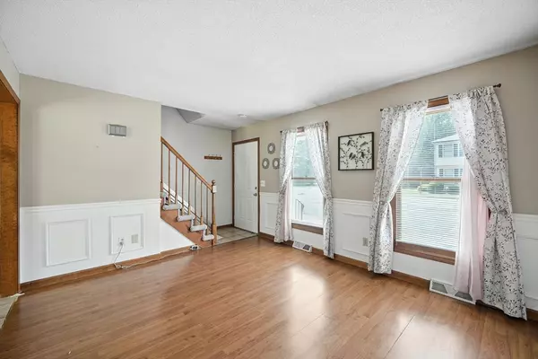 Westfield, MA 01085,150 Hillside Rd #11