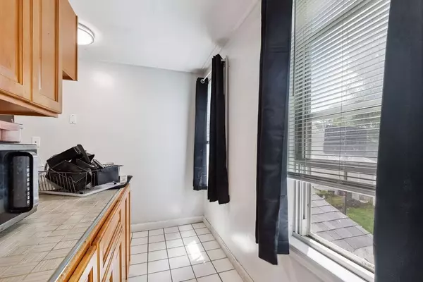 Brockton, MA 02301,32 Park Rd