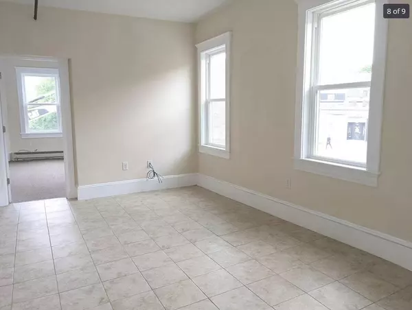 Boston, MA 02122,402 Neponset Ave #2L
