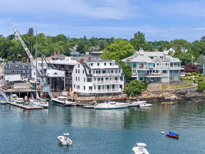 95 Front Street #5, Marblehead, MA 01945