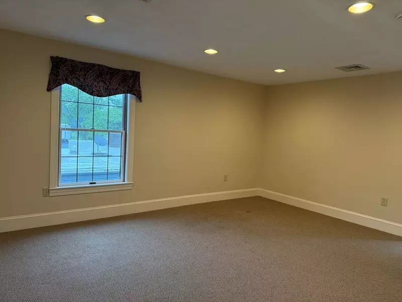 1624 Sudbury Road #5, Concord, MA 01742