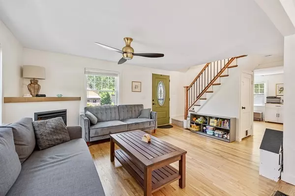 Ashland, MA 01721,143 Prospect St