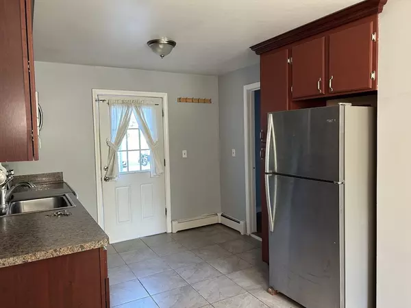 Rehoboth, MA 02769,569 Winthrop Street #1