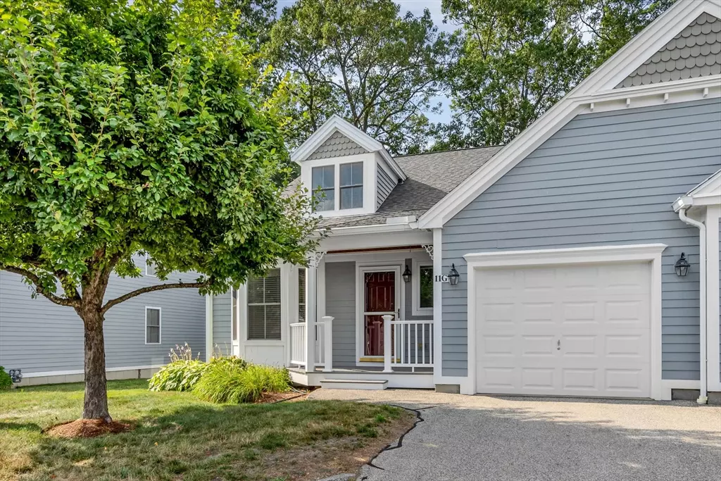 Hudson, MA 01749,11 Autumn Dr #11G