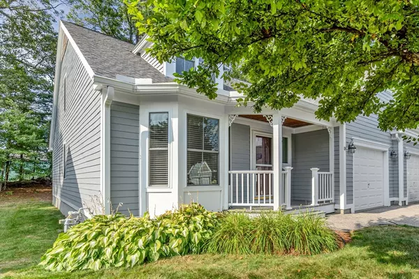 Hudson, MA 01749,11 Autumn Dr #11G