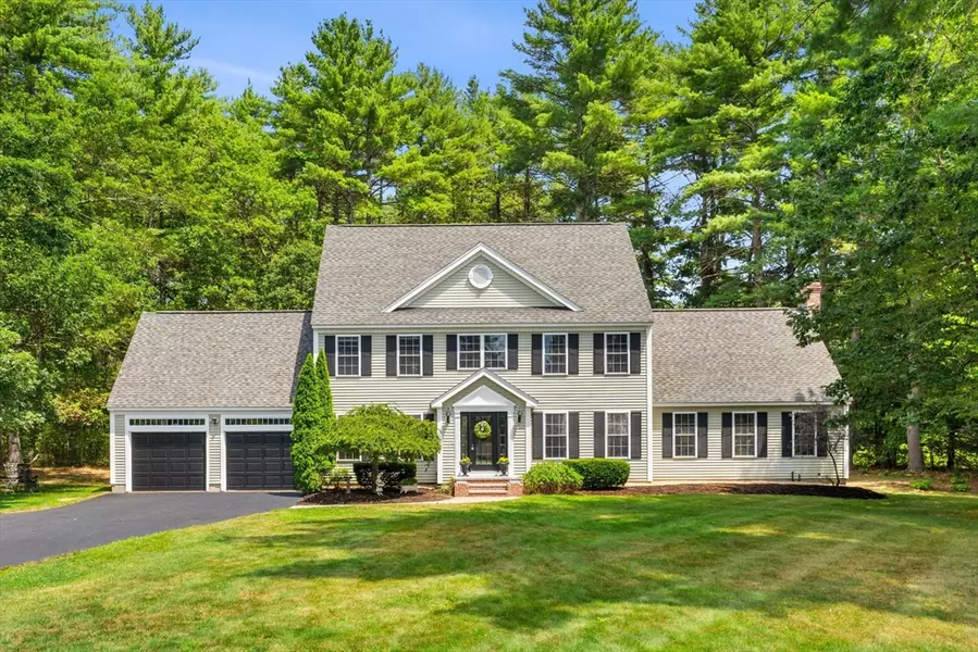 15 Catherines Way, Shirley, MA 01464