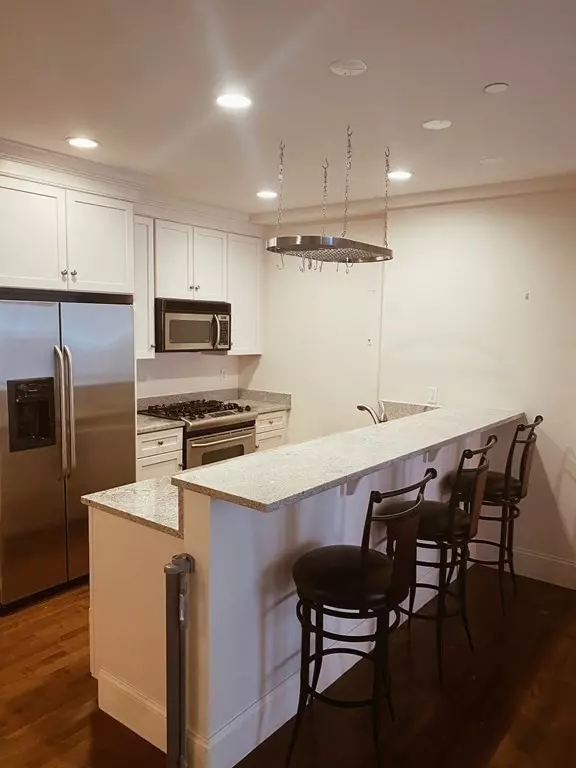Beverly, MA 01915,116 Rantoul St #204
