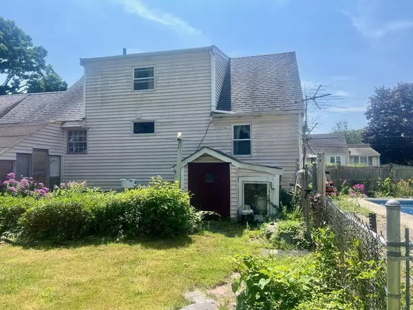 Abington, MA 02351,37 Melvern Rd