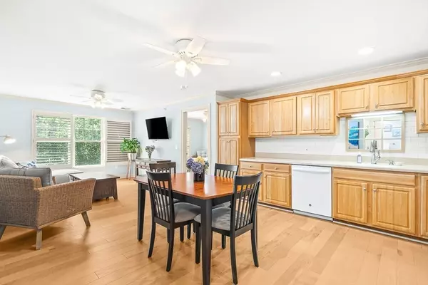 Salisbury, MA 01952,135 Beach Rd #B309