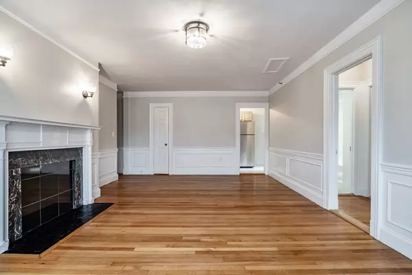 Boston, MA 02108,124 Bowdoin Street #106