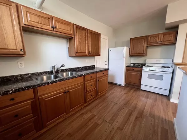 Medford, MA 02155,7 Sherborn Court #1