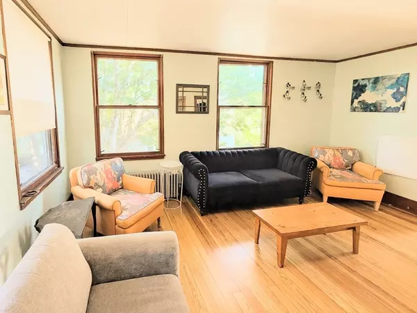 Greenfield, MA 01301,205 Davis St