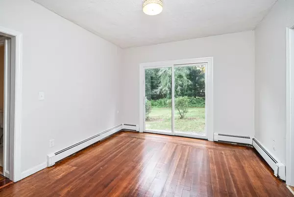 Attleboro, MA 02703,48 May St
