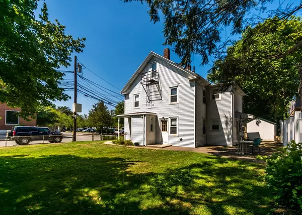 Waltham, MA 02453,10-12 Foundry Avenue
