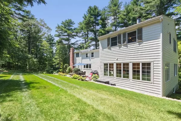 Weston, MA 02493,71 Silver Hill Rd