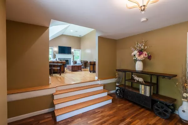 Saugus, MA 01906,5 Hammersmith Dr