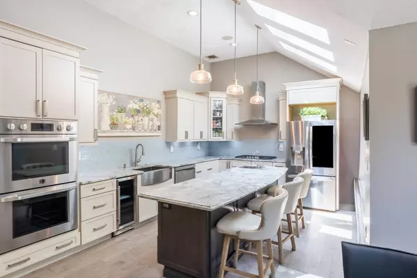 Saugus, MA 01906,5 Hammersmith Dr