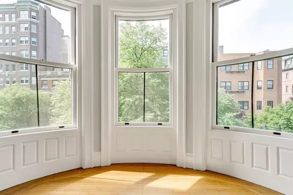 Boston, MA 02116,259 Beacon Street #30
