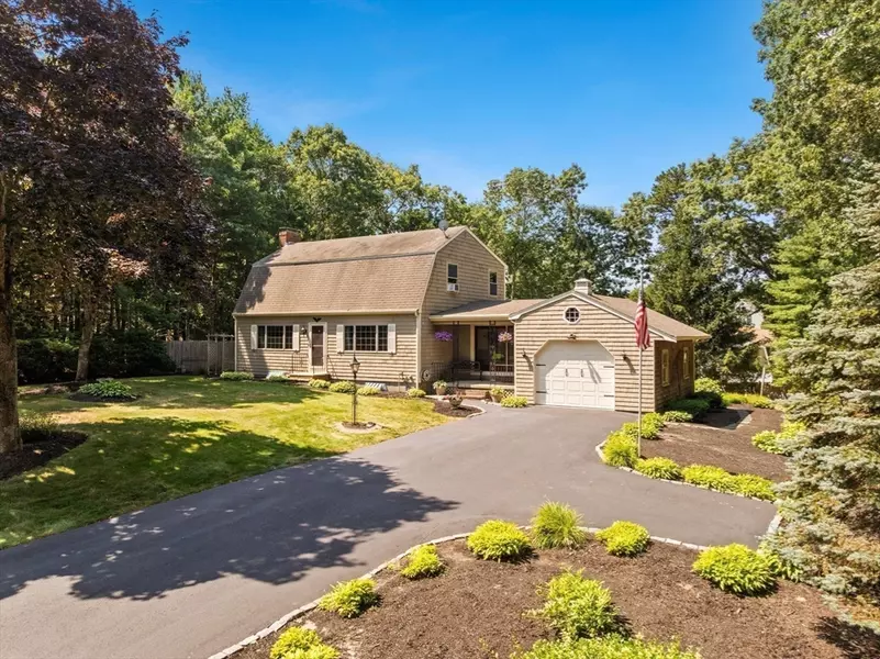 13 Woodbine Drive, Plymouth, MA 02360