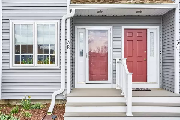 Acton, MA 01720,128 Parker St #3B