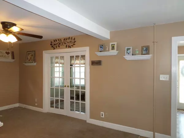 Peabody, MA 01960,36 Forest St
