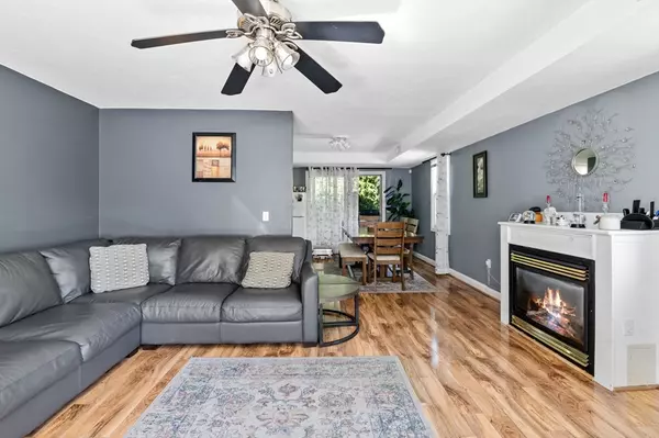 Quincy, MA 02169,36 Greystone #36