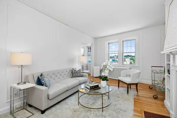Cambridge, MA 02140,3 Arlington St #54