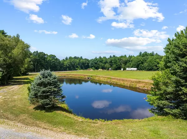 Middleboro, MA 02346,664 Wareham Street