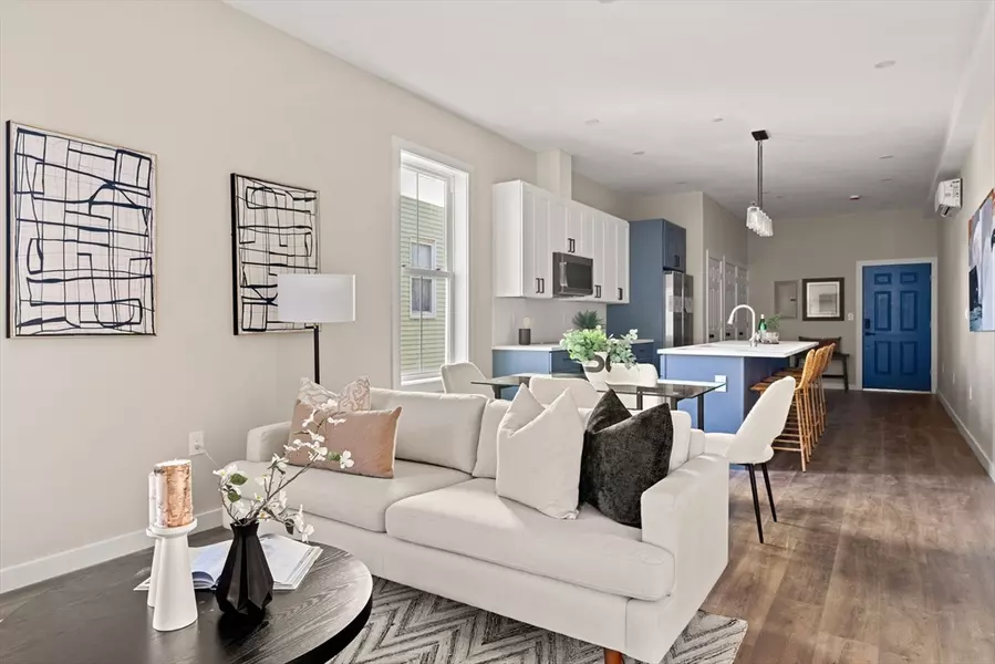28 Hansborough St. #4R, Boston, MA 02124