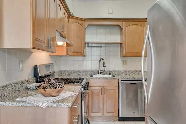 Boston, MA 02135,130 Sutherland Rd #1