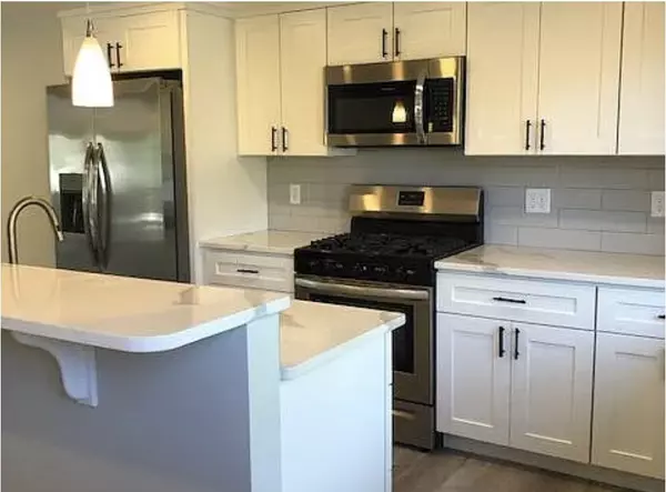 Hingham, MA 02043,50 Fottler Rd #50