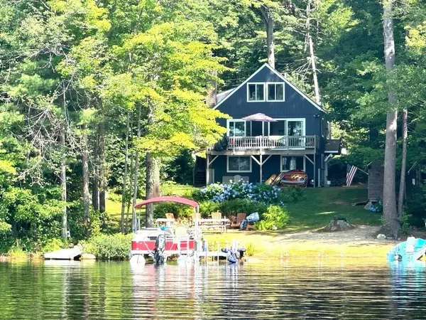 Ashburnham, MA 01430,7 Seneca Drive