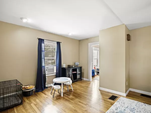 Lowell, MA 01852,1 Nelson Ave