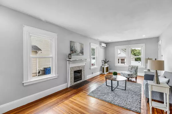 West Springfield, MA 01089,43 Woodmont St