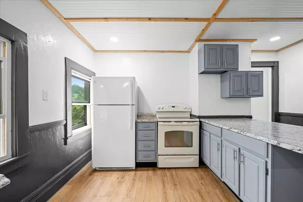Worcester, MA 01603,23 Stoneland Rd #3
