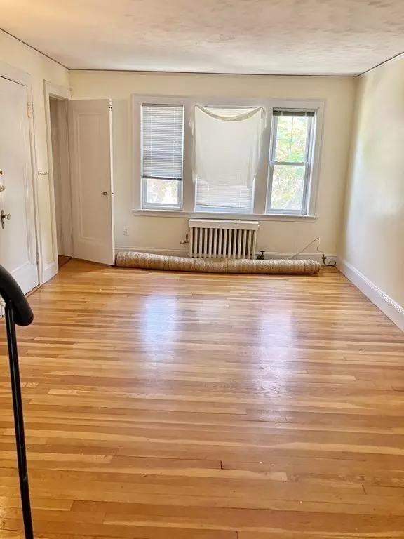 Quincy, MA 02169,175 Putnam #2L