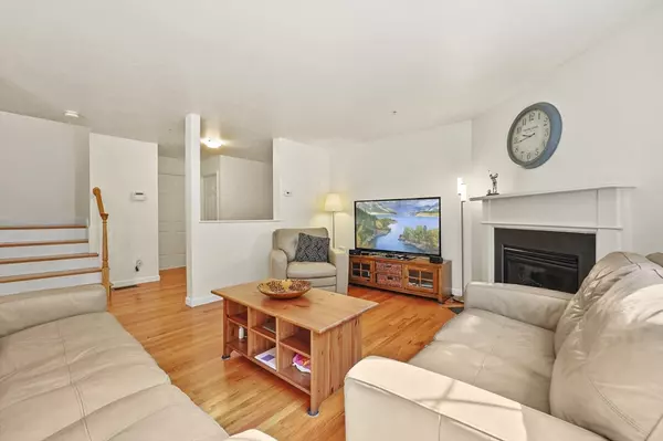 Westford, MA 01886,28 Southgate Road #35