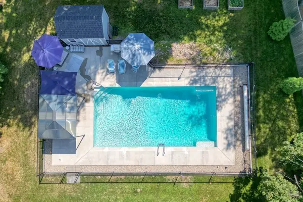 Abington, MA 02351,413 Linwood St