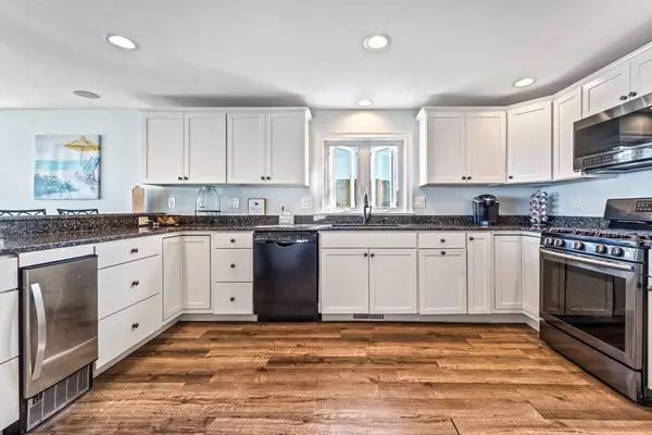Salisbury, MA 01952,148 N End Blvd