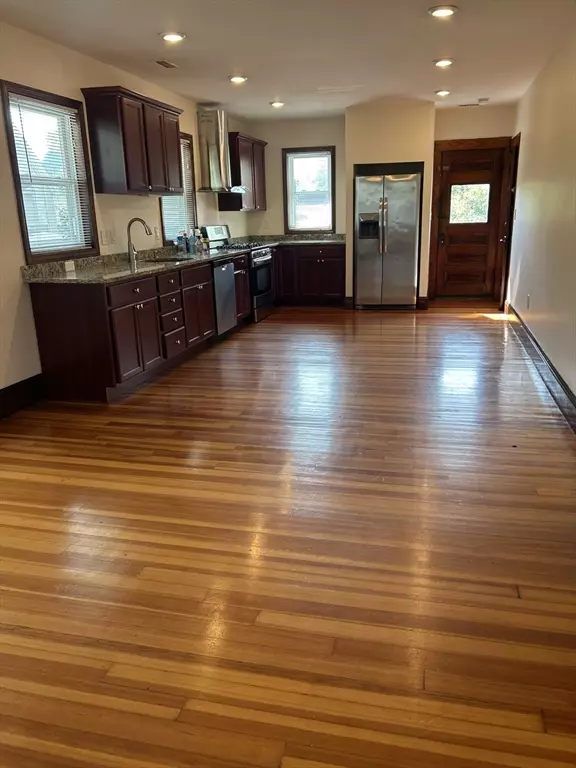 74 Fiske Street #74, Waltham, MA 02451