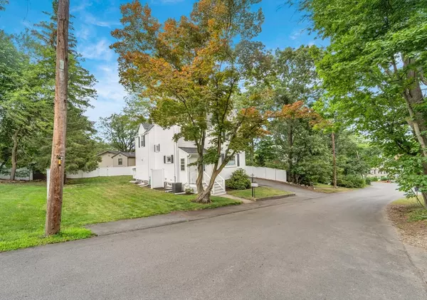 Woburn, MA 01801,3 Highet Ave