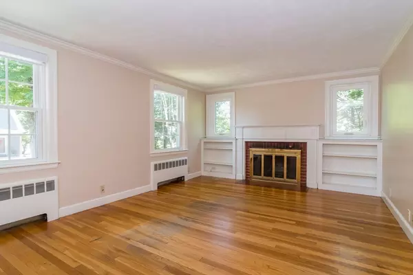 Natick, MA 01760,15 Charles St